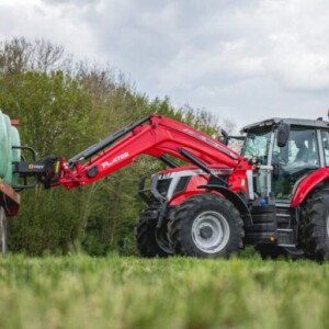 MASSEY FERGUSON LOADER