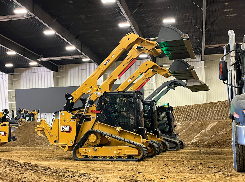 Cat Skid Steer Loaders model 275 - Image 3