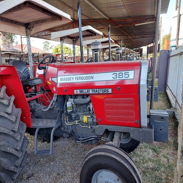 Massey Ferguson 385 Tractor - Image 3