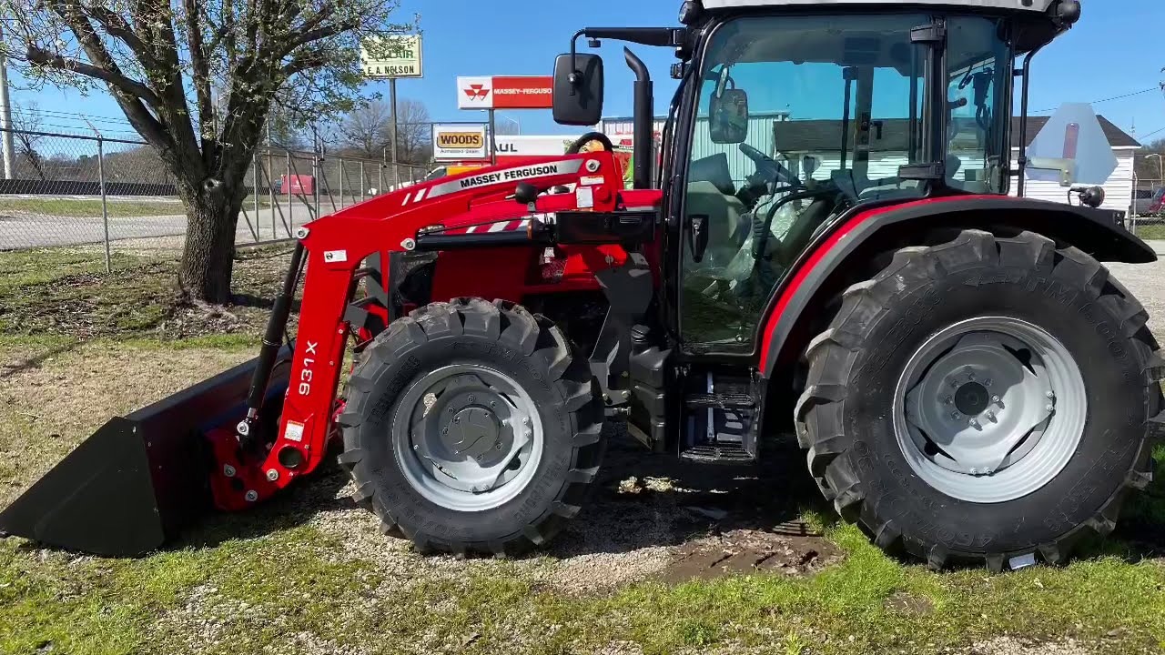Massey Ferguson 5708 Tractor