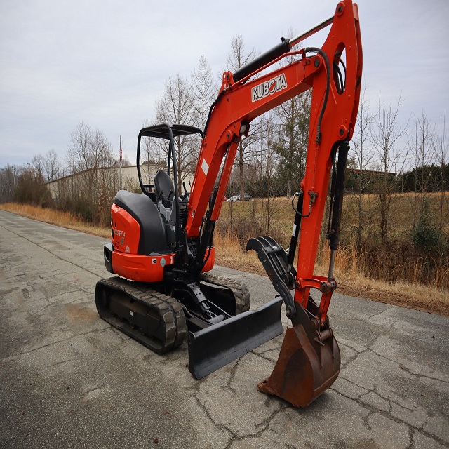 Kubota KX057-4