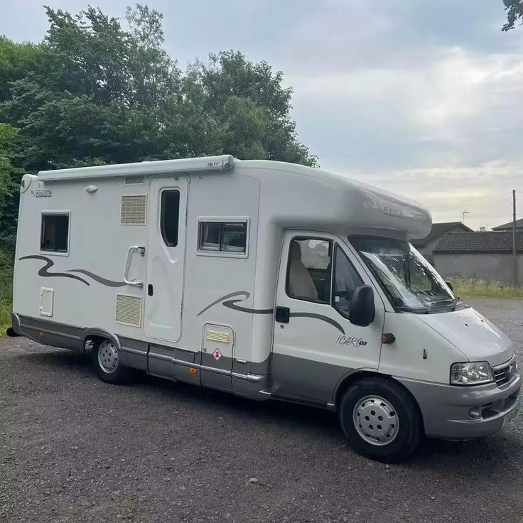 Camper Caravan