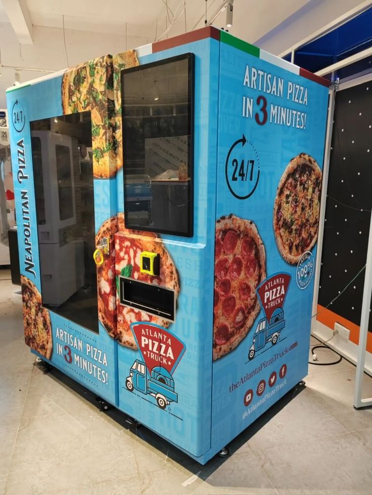 Pizza vending machine