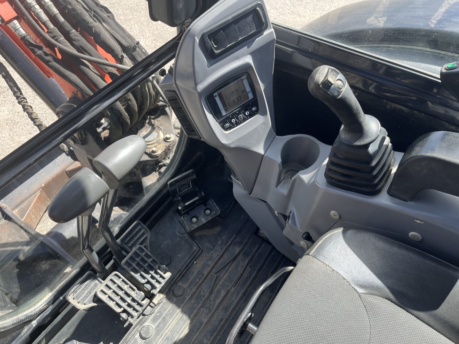 Used 2019 Kubota U55-4 – 5.5 Ton Mini Excavator Diesel - Image 3